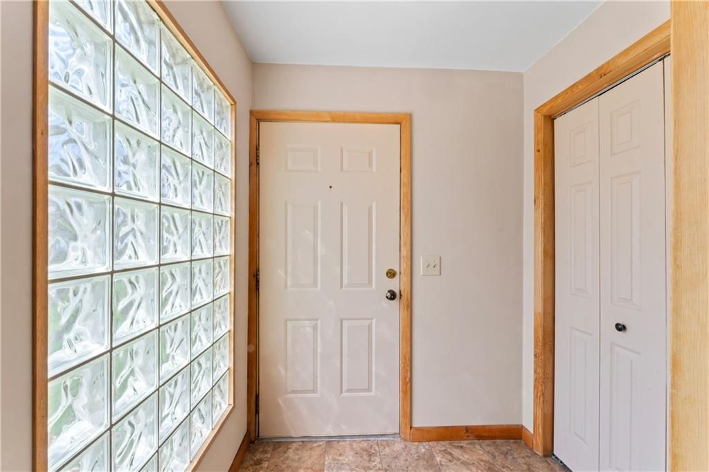 9016 Riverview Avenue — photo 21