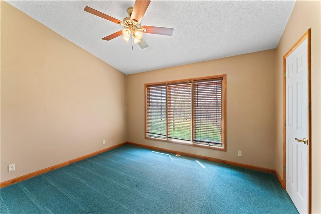 9016 Riverview Avenue — photo 43