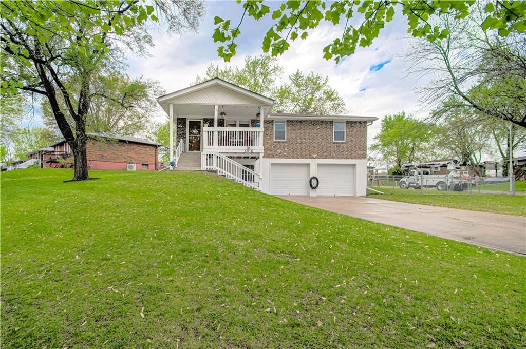5916 NE 45th Terrace — photo 32