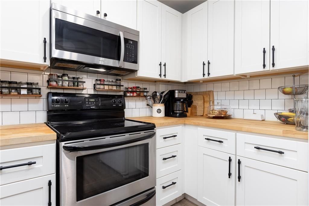 11906 E 58 Street — photo 12