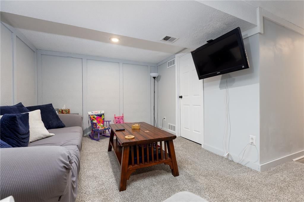 11906 E 58 Street — photo 21