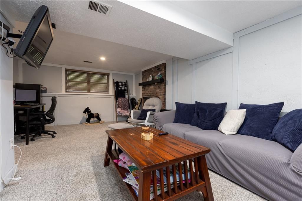11906 E 58 Street — photo 23