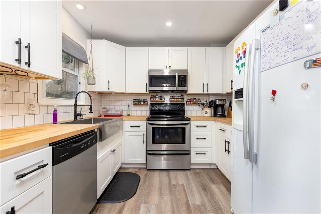 11906 E 58 Street — photo 10