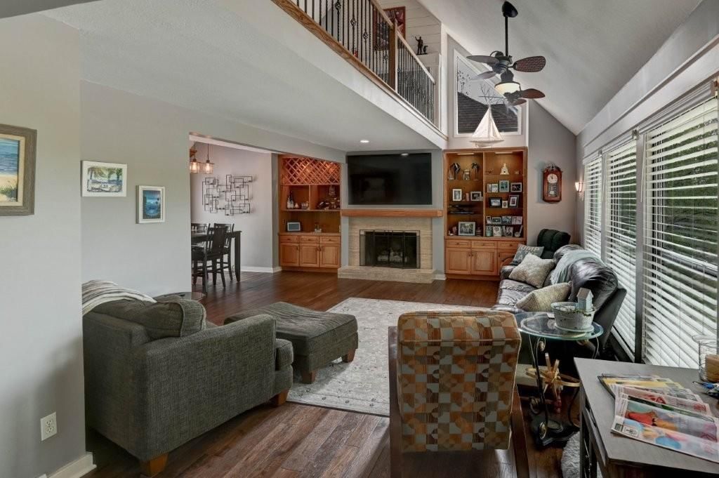218 NW Aspen Street — photo 13