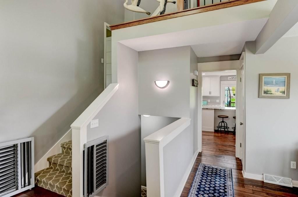 218 NW Aspen Street — photo 24
