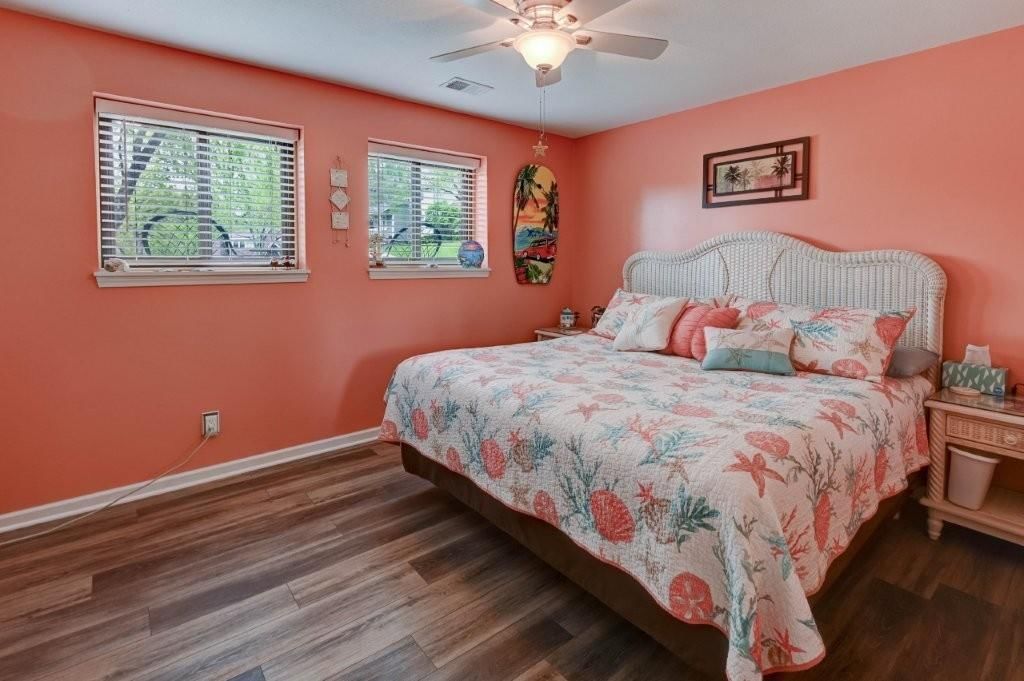 218 NW Aspen Street — photo 60