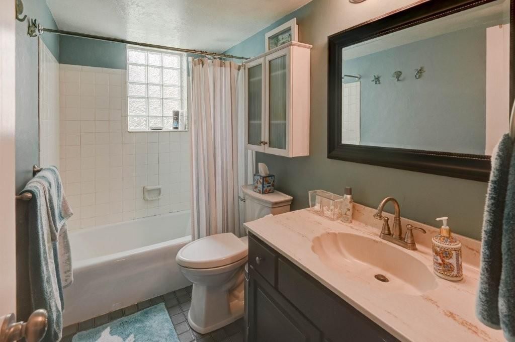 218 NW Aspen Street — photo 62