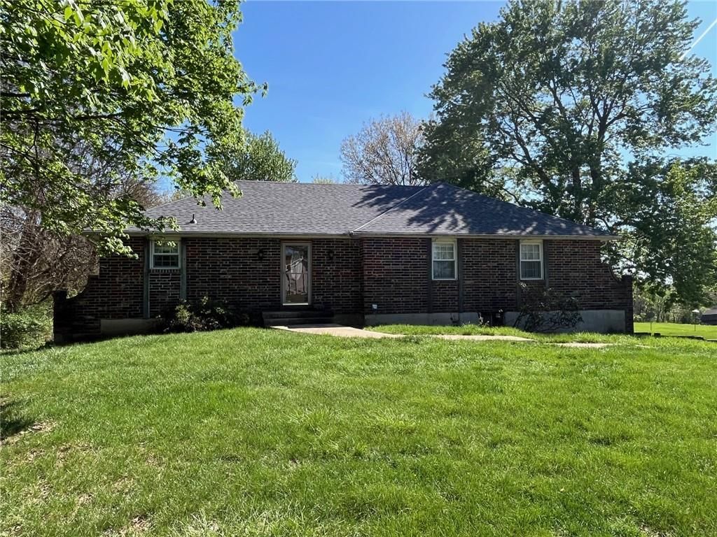 6109 Trott Road — photo 11
