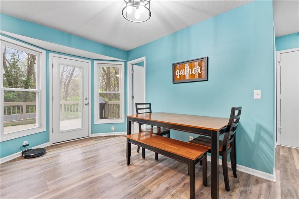 901 NW Pennington Court — photo 14