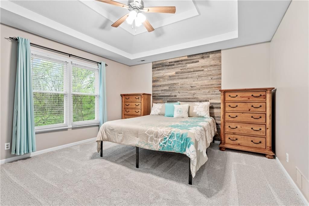 901 NW Pennington Court — photo 18