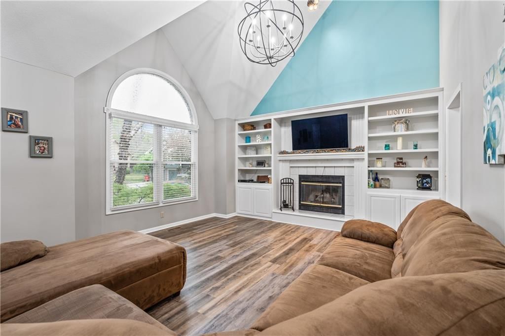 901 NW Pennington Court — photo 6