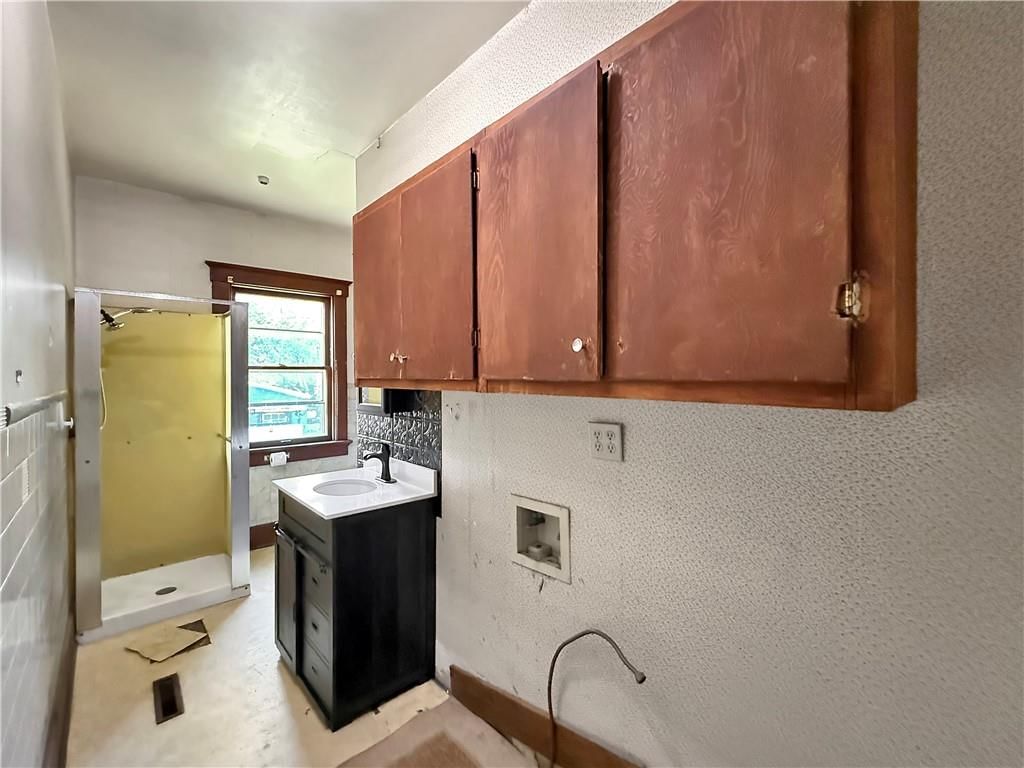 321 N Grand Street — photo 16