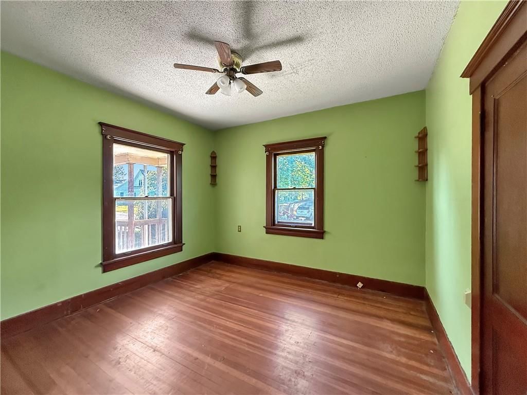 321 N Grand Street — photo 8