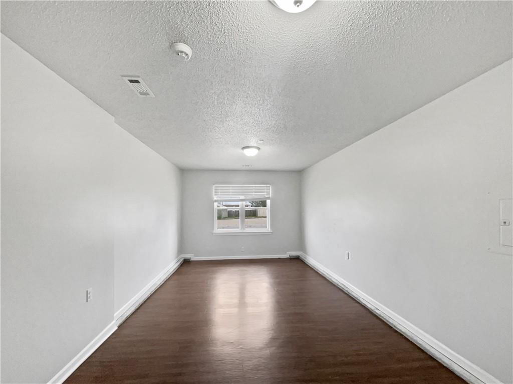 1503 E Park Street — photo 11
