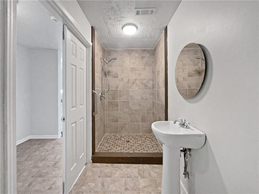 1503 E Park Street — photo 9