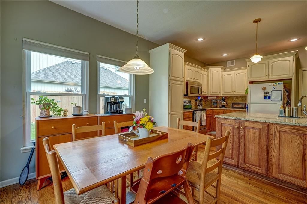 2344 SW River Spring Road — photo 12