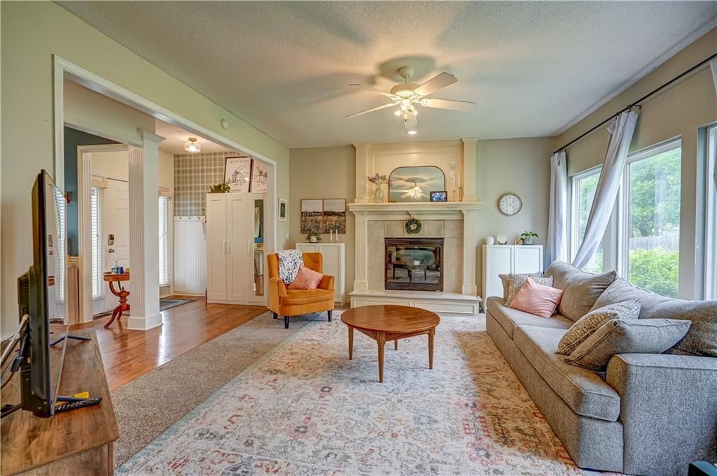 2344 SW River Spring Road — photo 5