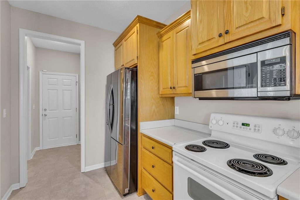 18337 Butternut Street — photo 14