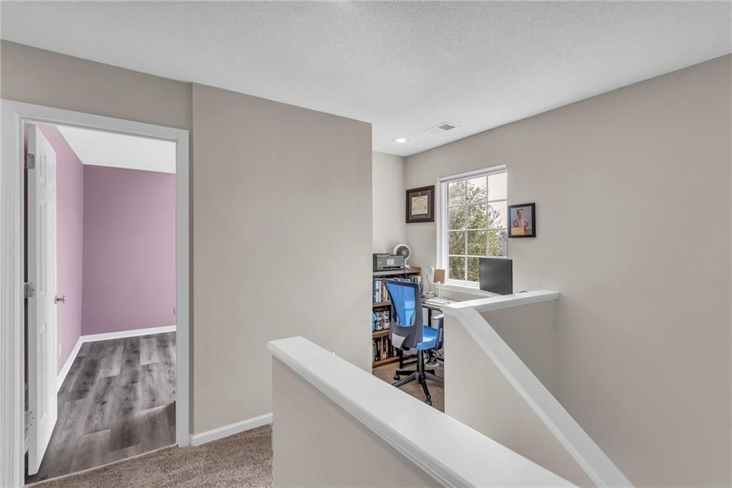 18337 Butternut Street — photo 15