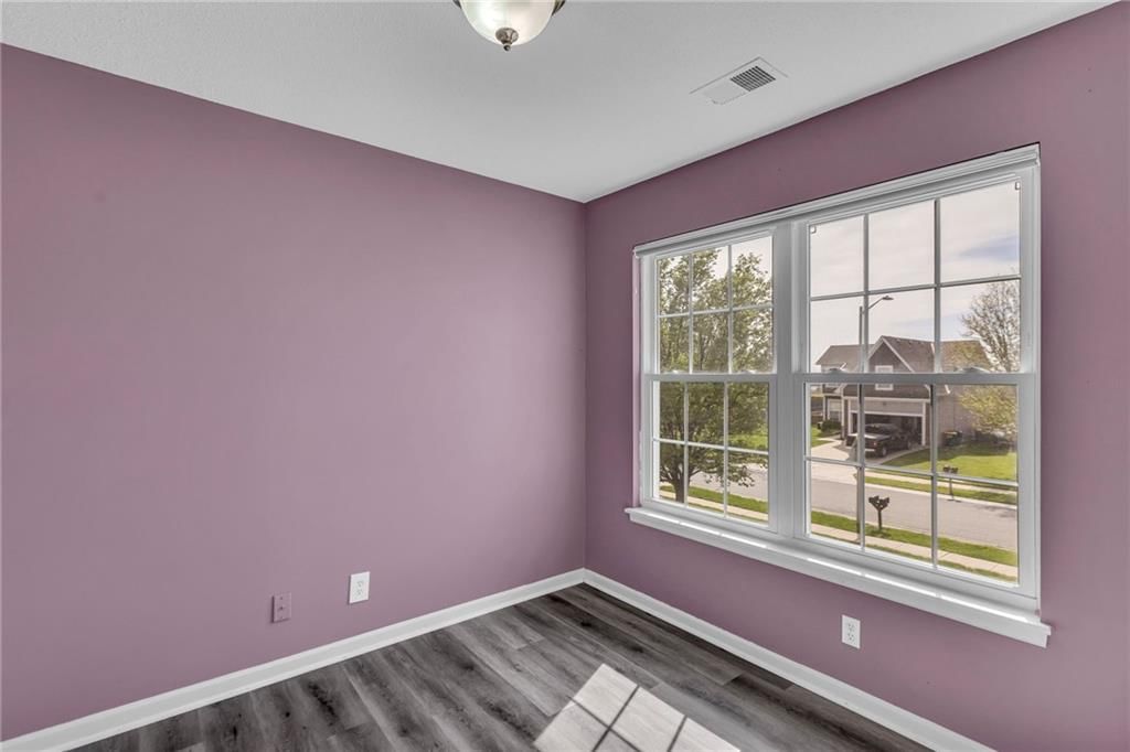 18337 Butternut Street — photo 22