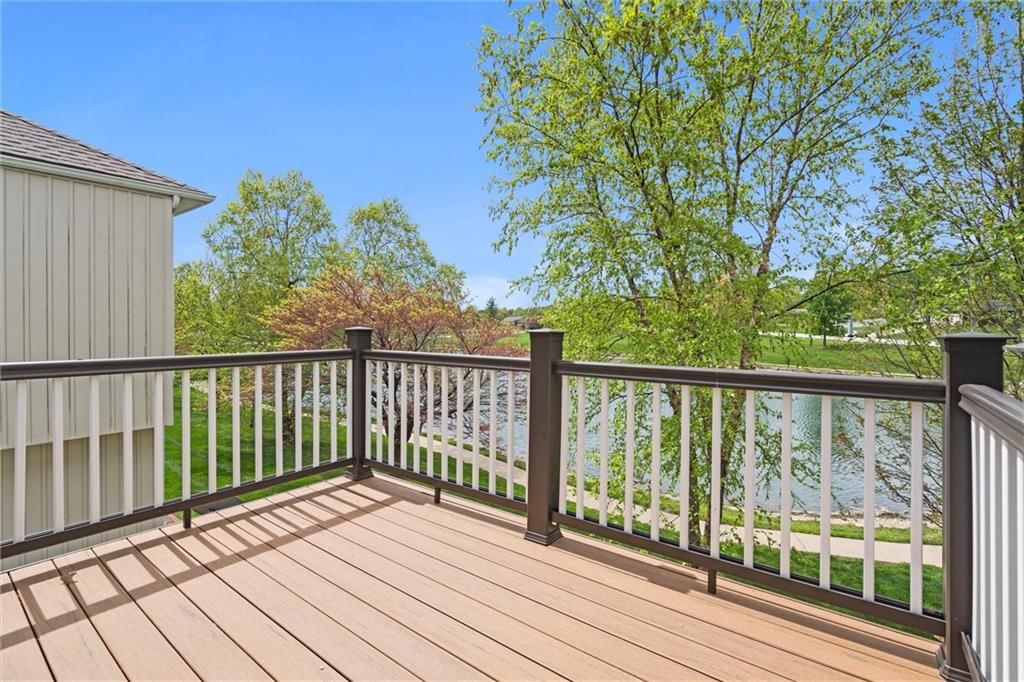 4828 SW Leafwing Drive — photo 30