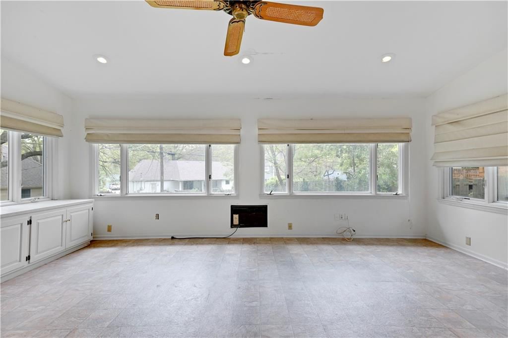 6601 Milhaven Drive — photo 12