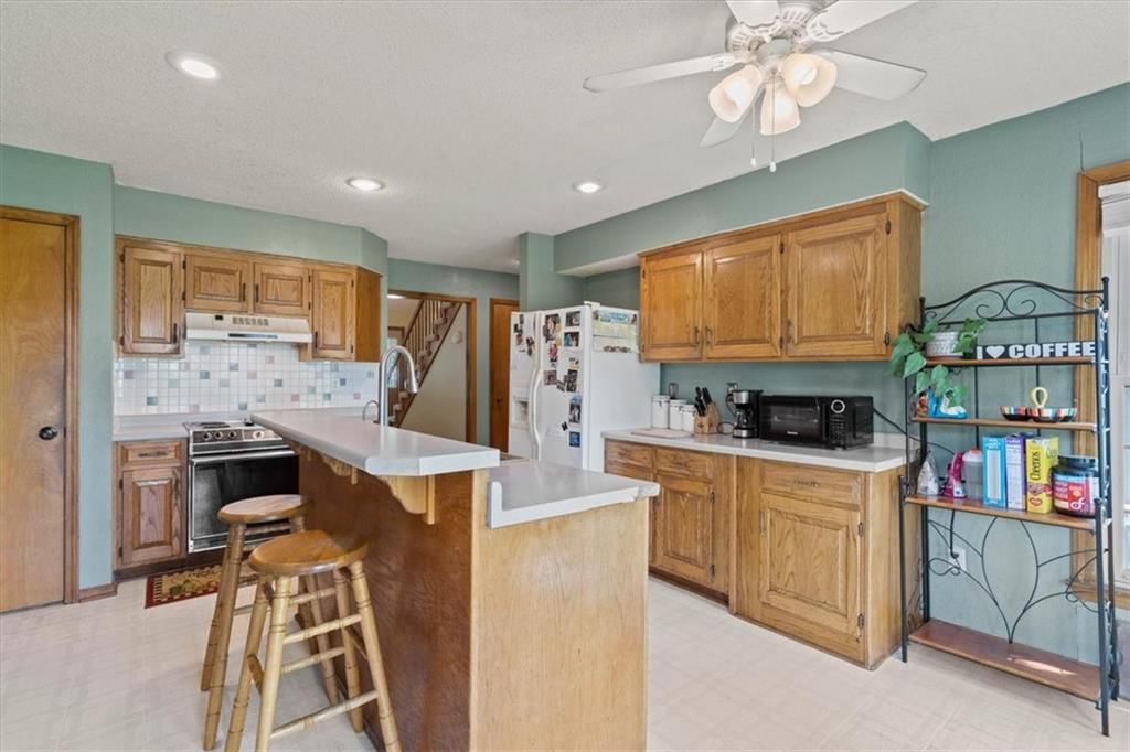 11209 W 115 Street — photo 11