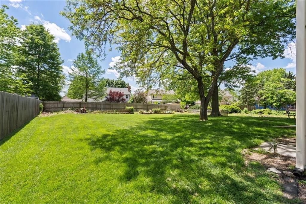 11209 W 115 Street — photo 22