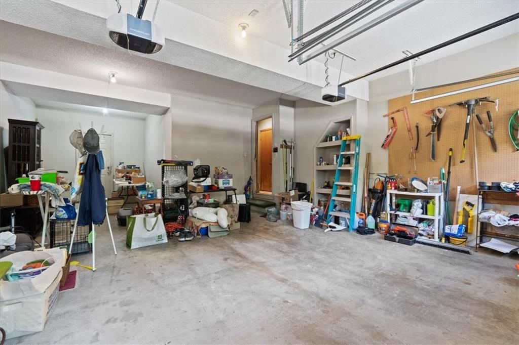 11209 W 115 Street — photo 23