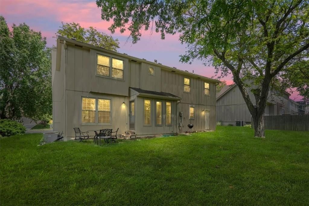 11209 W 115 Street — photo 25