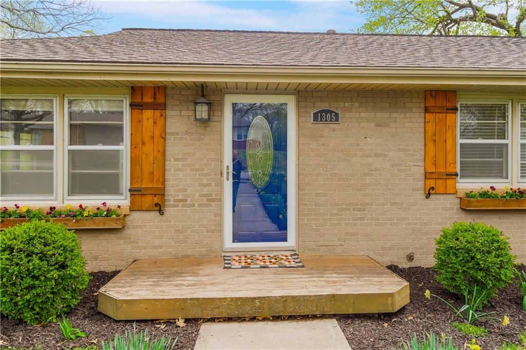 1305 Craig Drive — photo 3