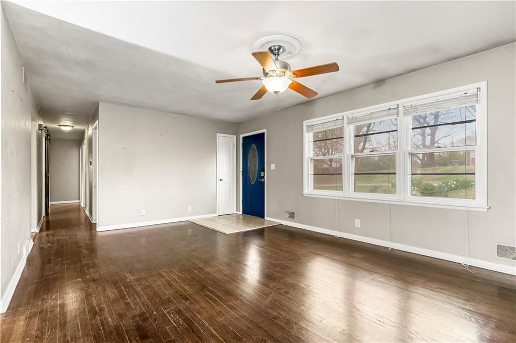 1305 Craig Drive — photo 4