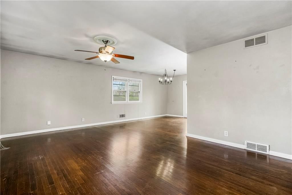 1305 Craig Drive — photo 6
