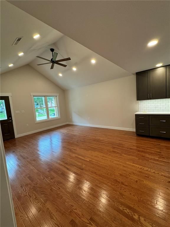 215 W 18th Street — photo 11