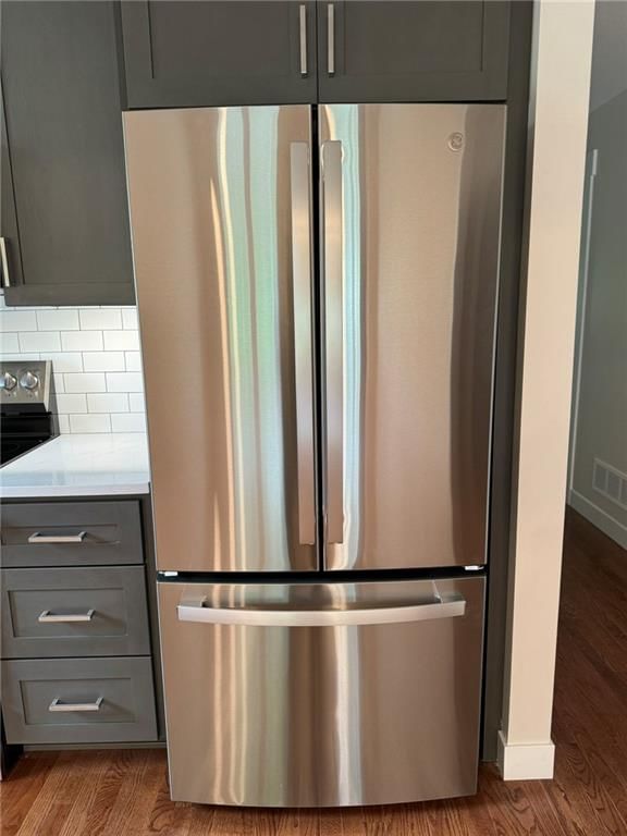 215 W 18th Street — photo 18