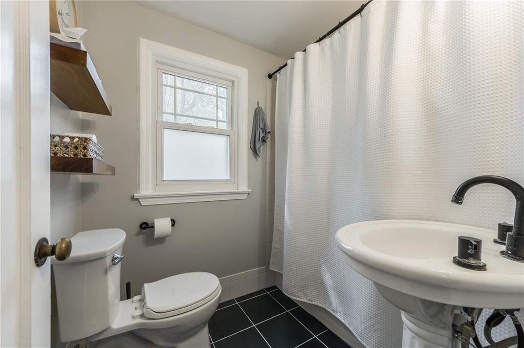 6516 Charlotte Street — photo 29