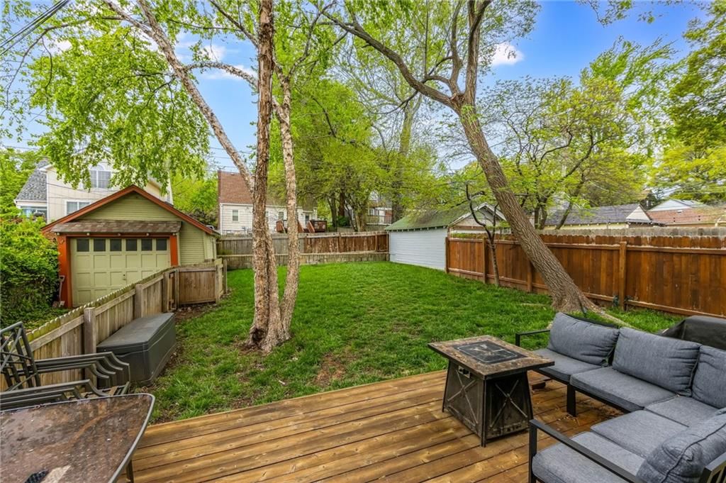 6516 Charlotte Street — photo 7