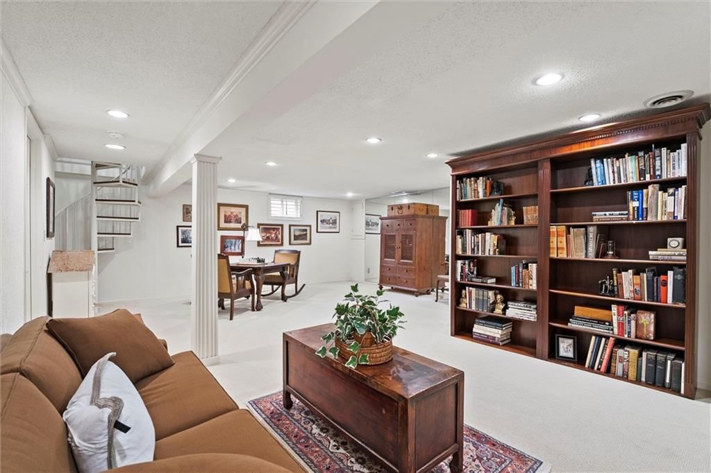 8414 Reinhardt Lane — photo 30