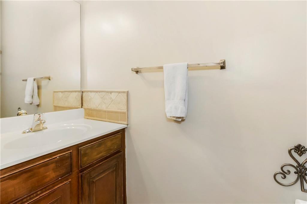 8912 NE 97th Street — photo 12