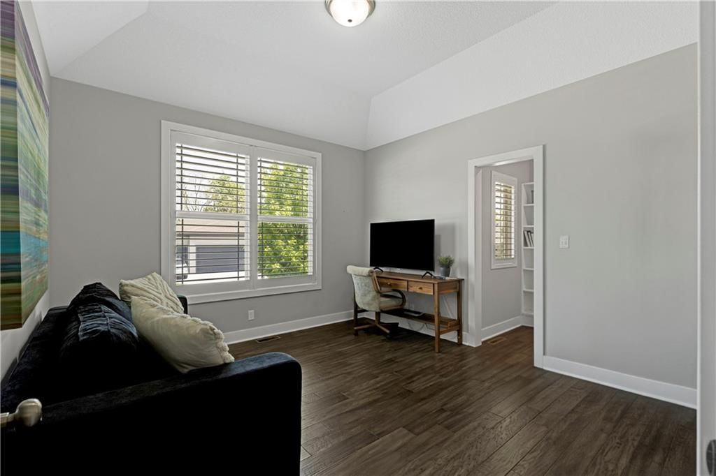 17200 Parkhill Street — photo 14