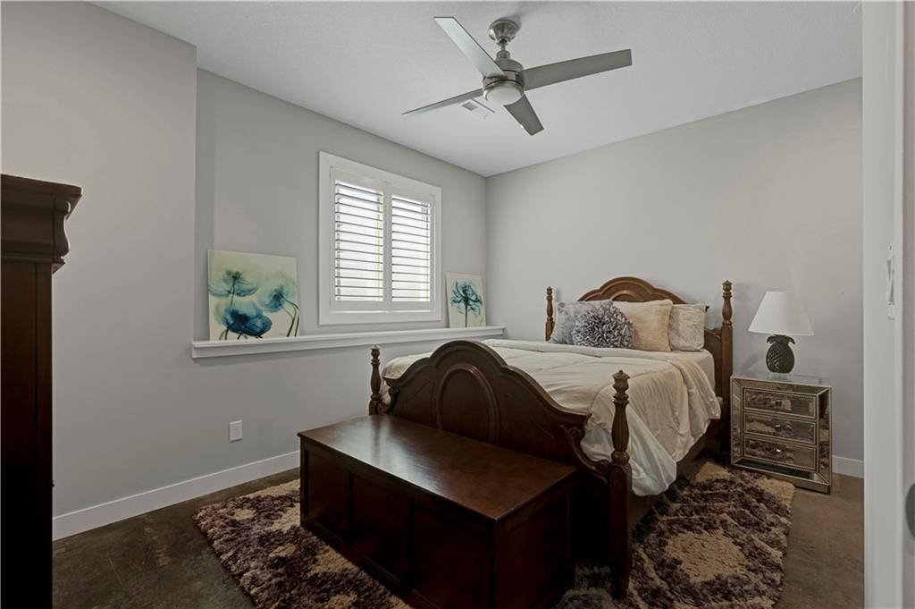 17200 Parkhill Street — photo 18