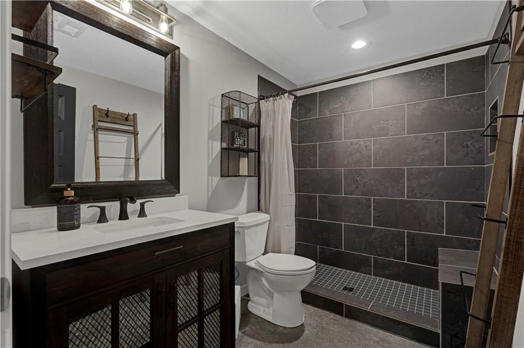17200 Parkhill Street — photo 19