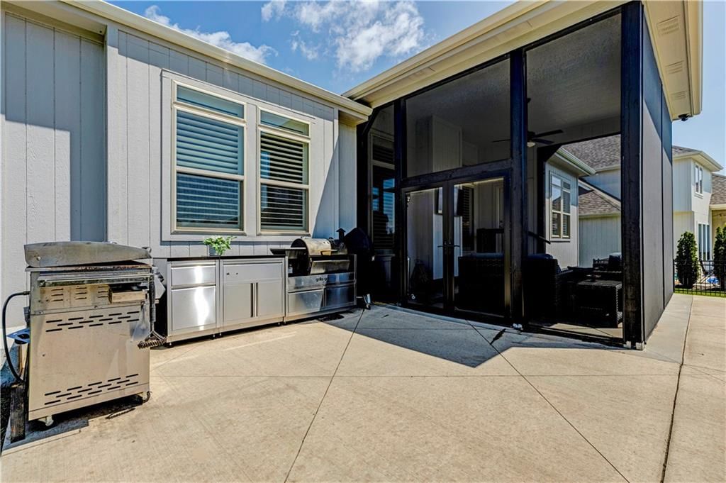 17200 Parkhill Street — photo 29