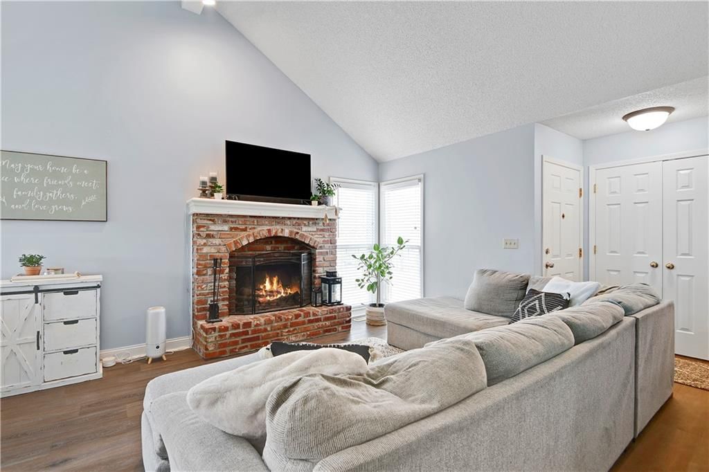 11316 W 112th Terrace — photo 7