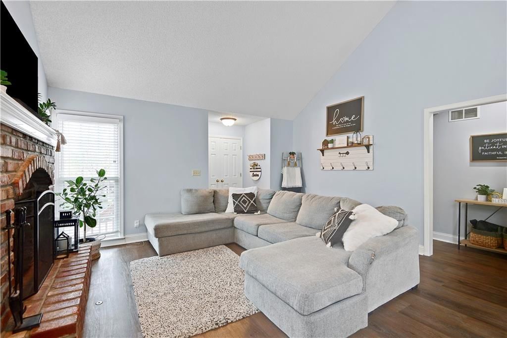11316 W 112th Terrace — photo 9
