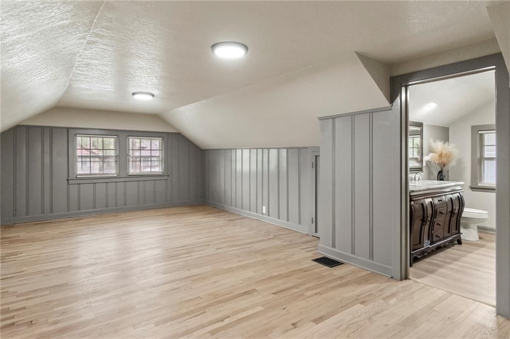 5547 Rockhill Road — photo 31