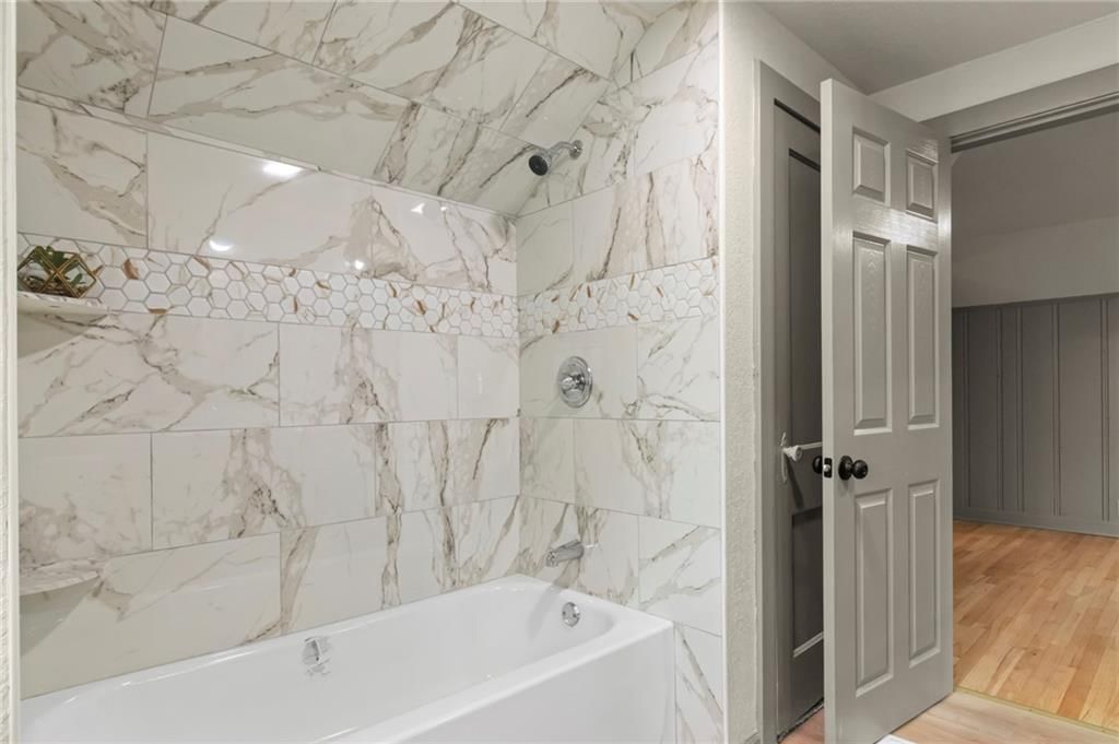 5547 Rockhill Road — photo 34