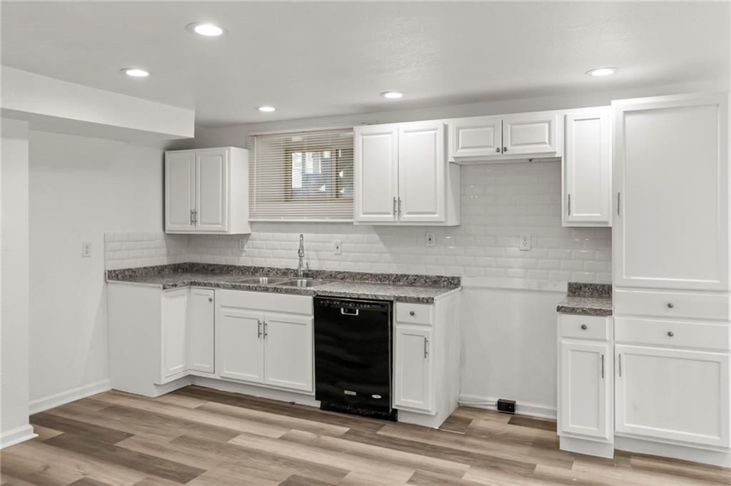 5547 Rockhill Road — photo 36