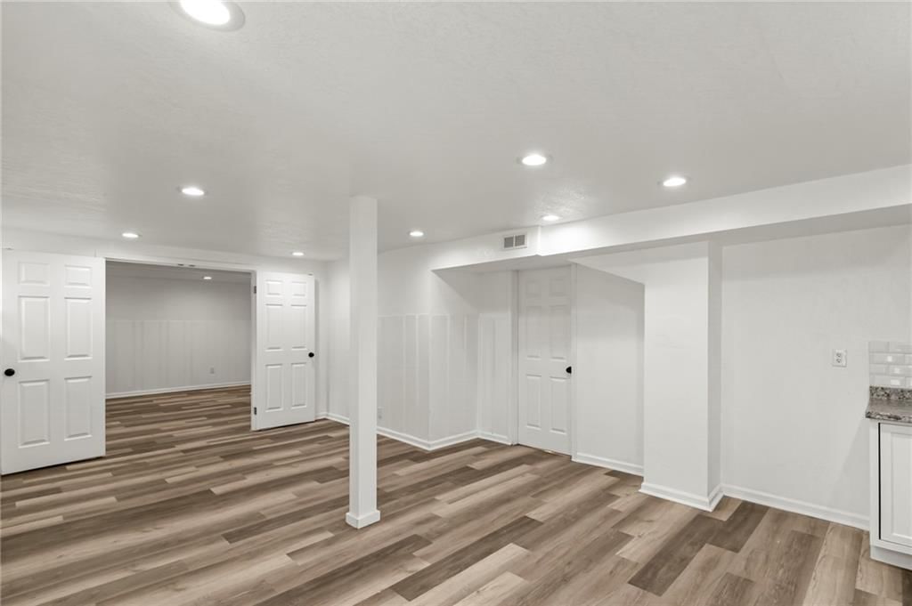 5547 Rockhill Road — photo 38