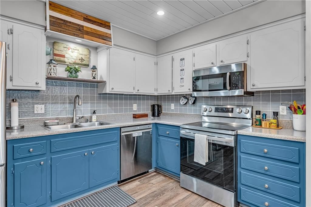 328 Stockade Street — photo 12